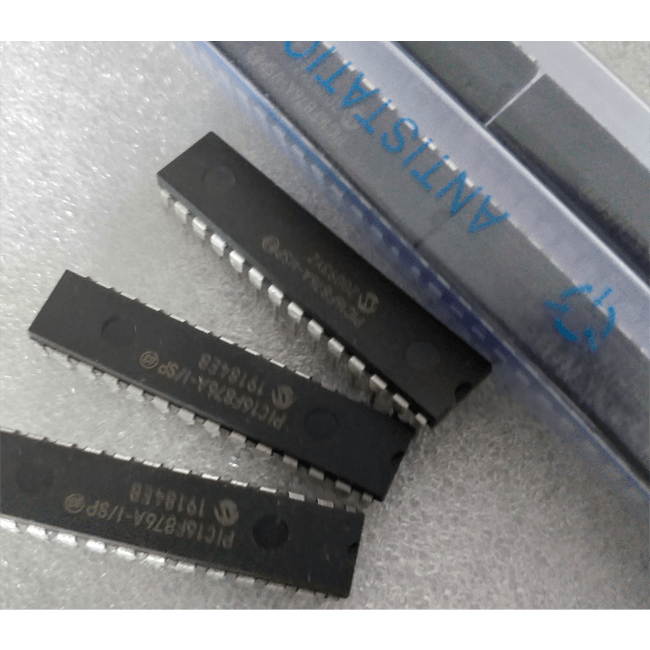 Микроконтроллер PIC16F876A-I/SP [DIP-28] в Таганроге